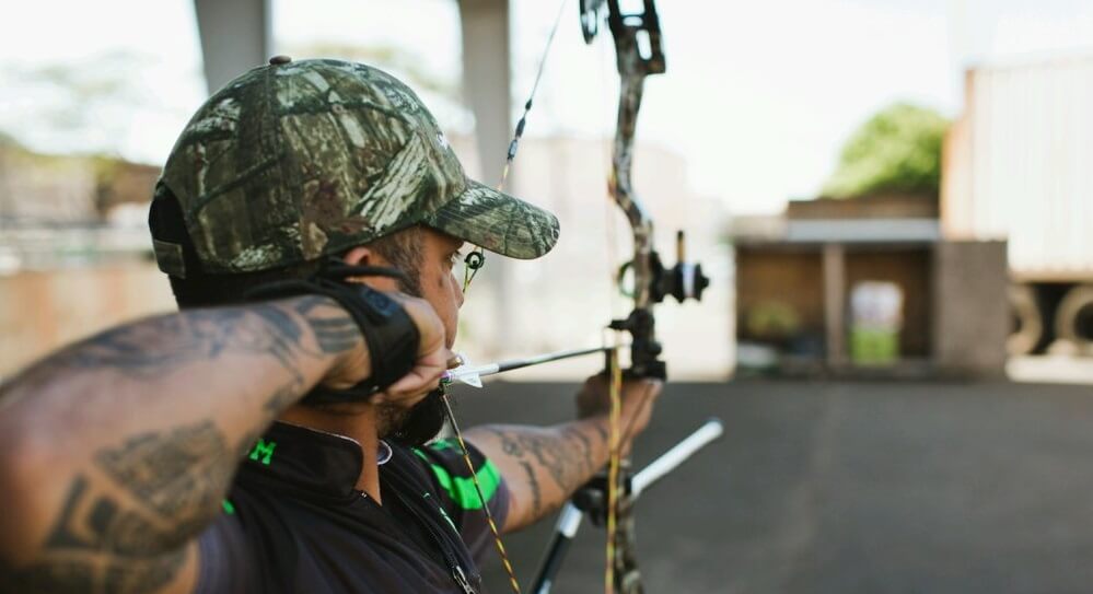 What Size Peep Sight For Bow Hunting: Accuracy Matters