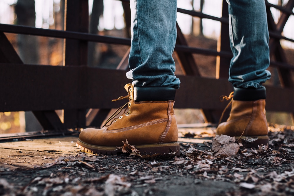 Keep Your Feet Warm at Work: The Top 10 Best Winter Work Boots For Men